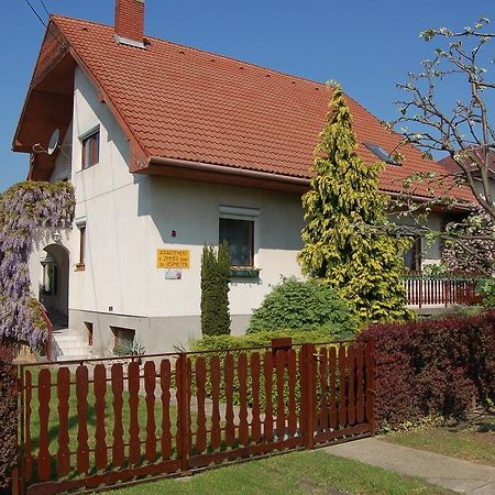 Szalai Vendeghaz Apartment Cserszegtomaj Cameră foto